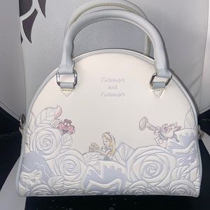 BNWT Alice in wonderland Loungefly purse